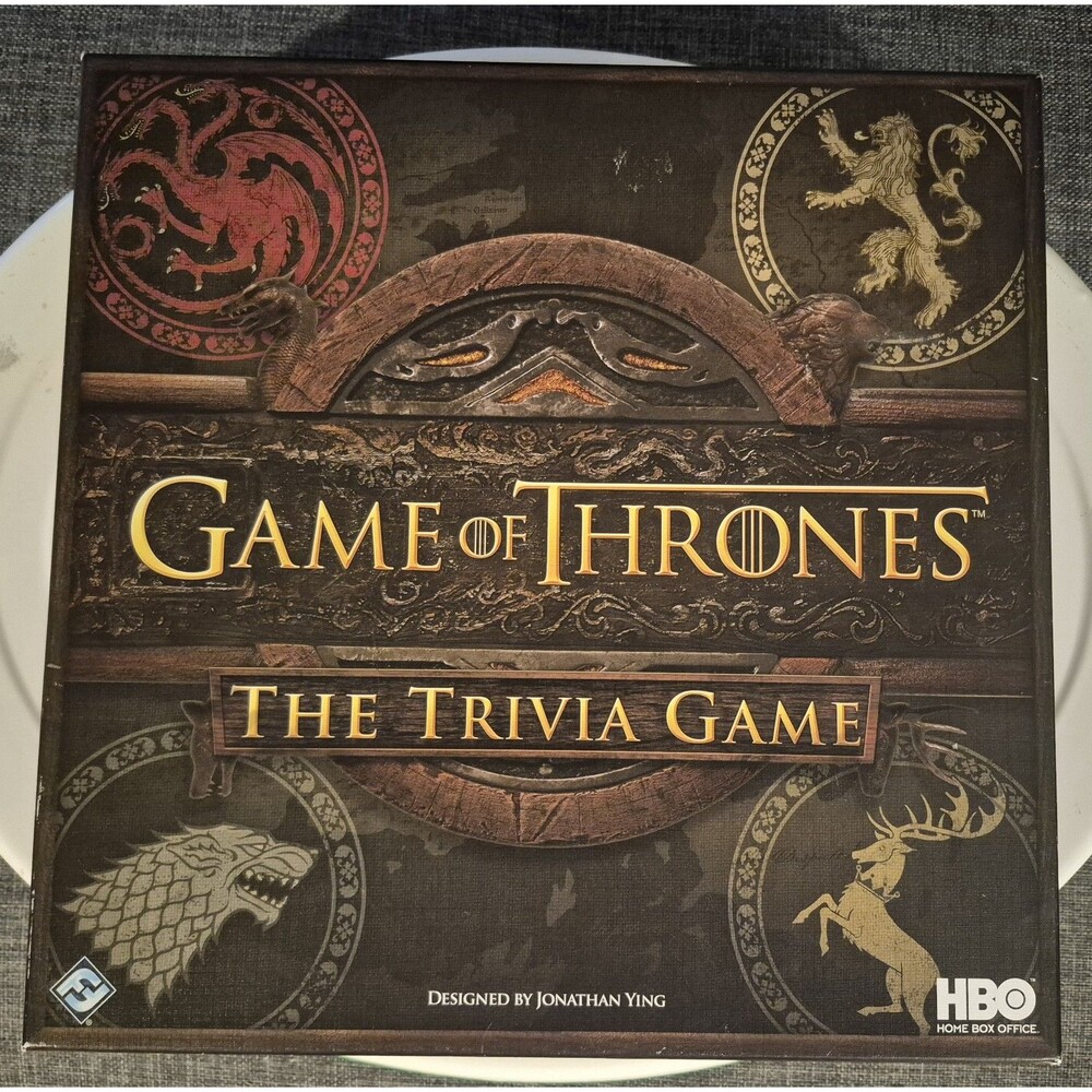 2015 Game Of Thrones The Trivia Game HBO Seasons 1-4 OB sealed inside pieces